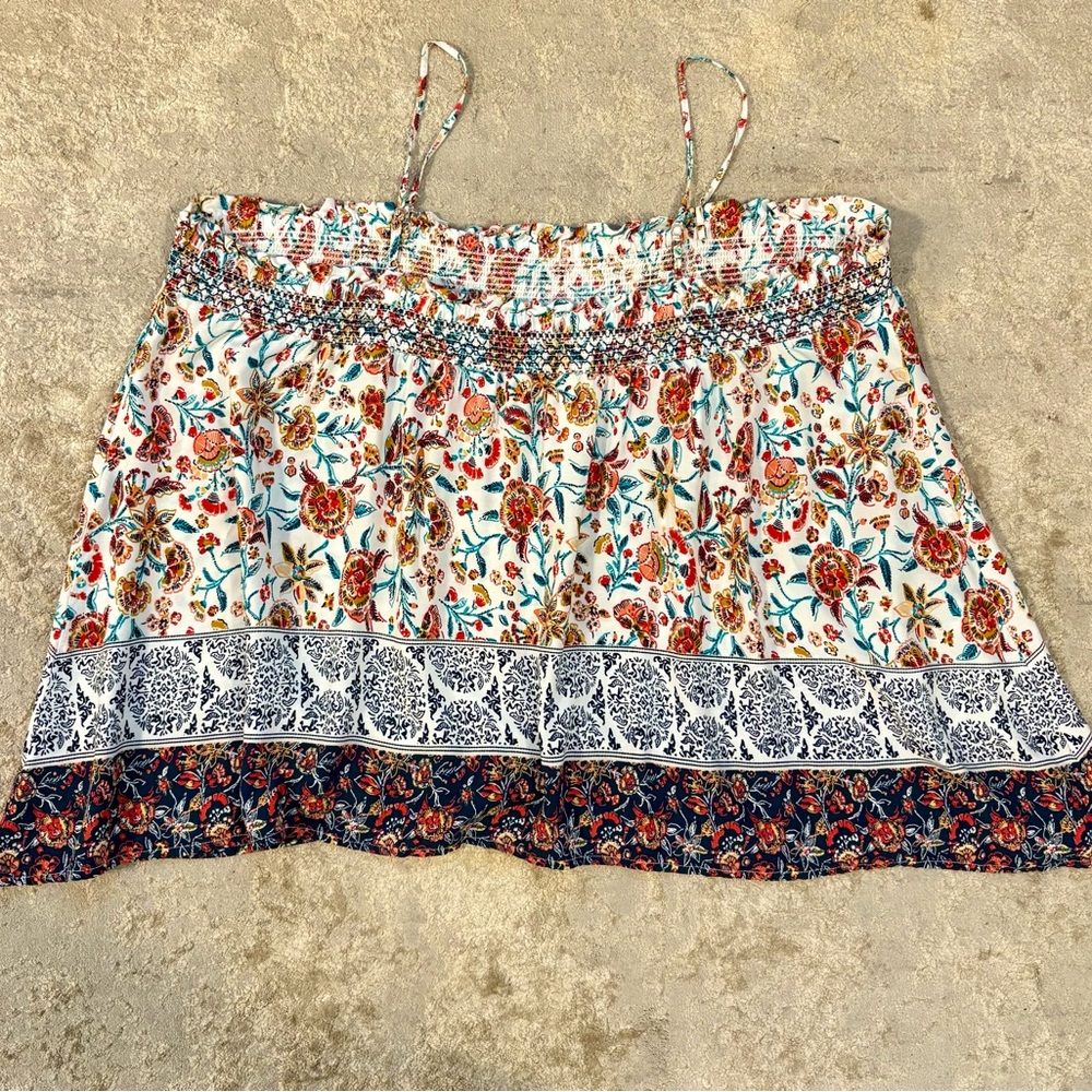Maurices Mixed Print Blue & White Smocked Swing Camisole Tank Size 2X - Picture 7 of 12
